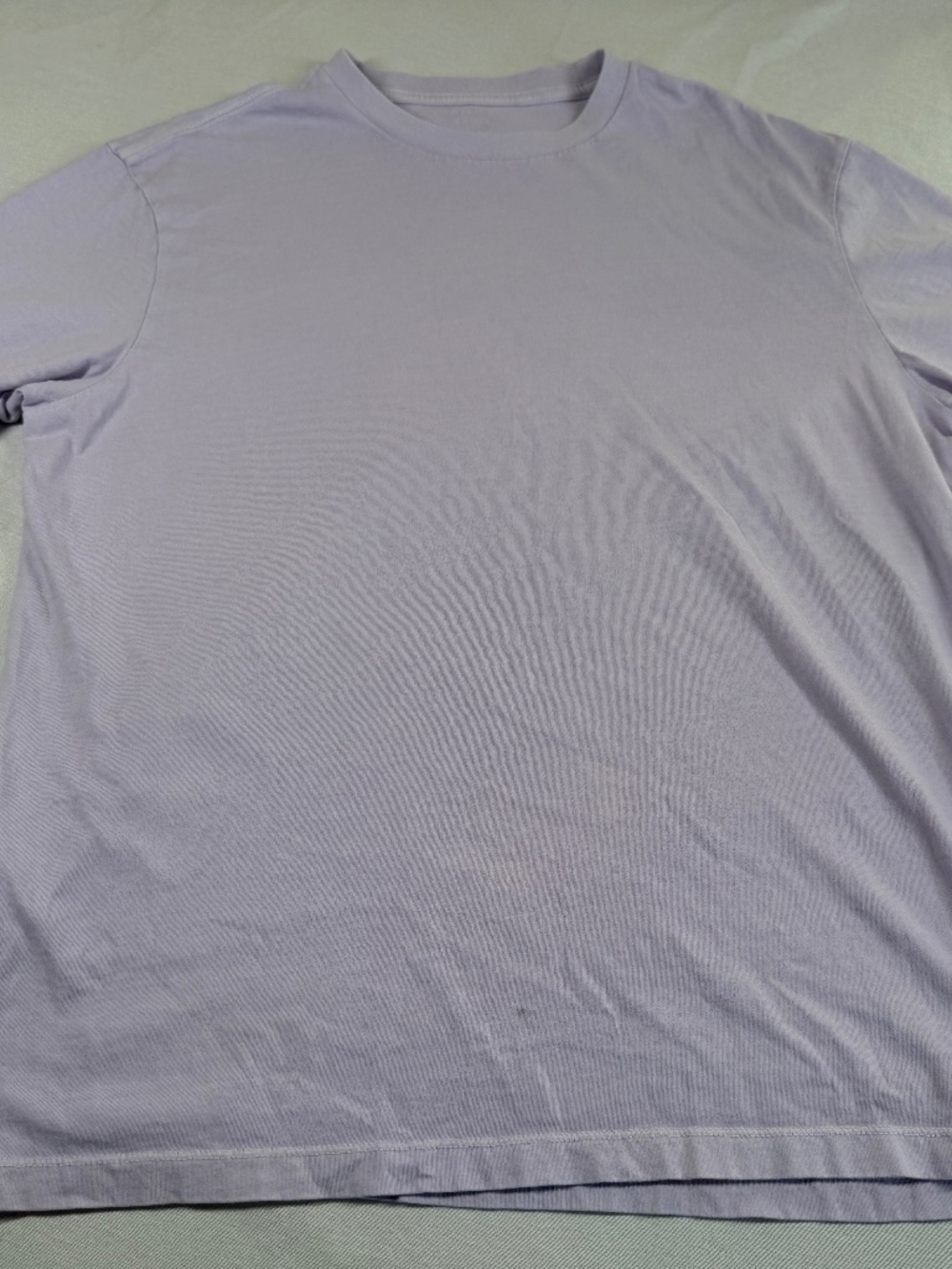 American Eagle Men's Short Sleeve Tee Shirt Size Medium - Light Purple